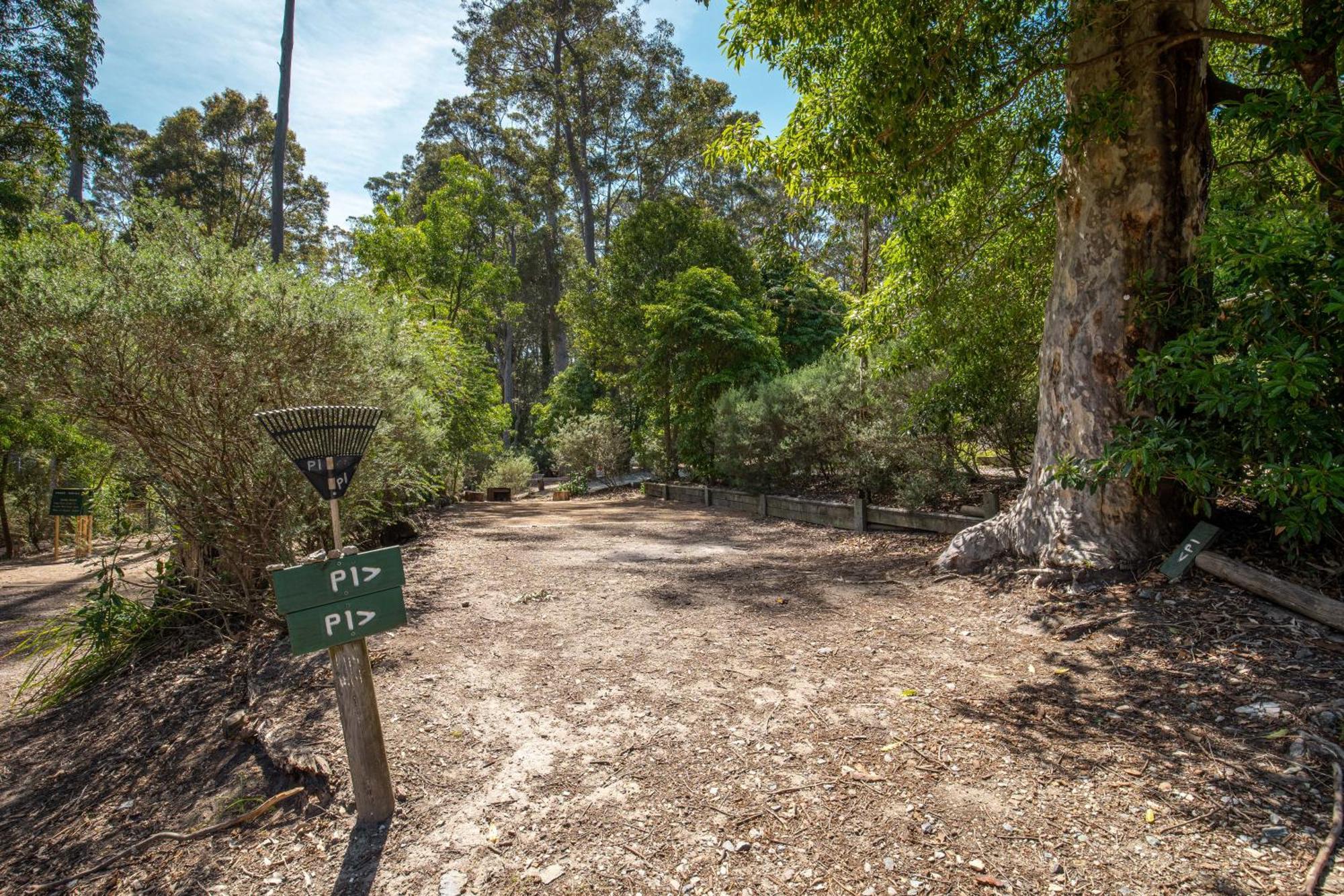 Durras Lake North Holiday Park Exterior photo